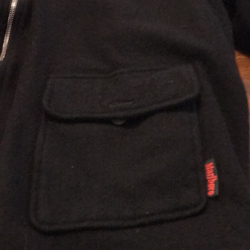 VINTAGE MARLBORO RIVERSABLE JACKET - Picture 6 of 16